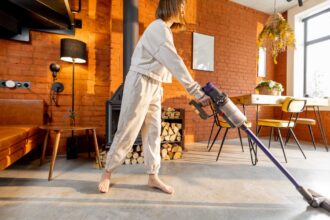 Precautions While Using Vacuum Cleaners